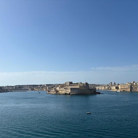 Grand Harbour Hotel Valletta Exteriör bild